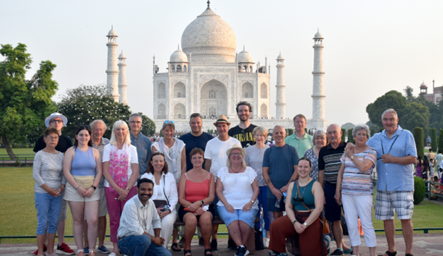Group tour outside Taj Mahal